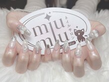 ミュウミュウ(miumiu)/冬×大人可愛いネイル