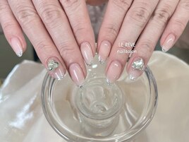 ガラスフレンチ×大きめパーツ