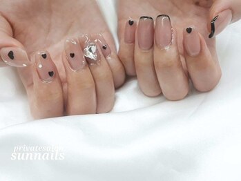 サンネイルズ(sun nails)/4本アート