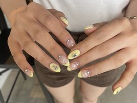 レースネイル　担当:星