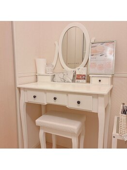 キュアラ/ドレッサー