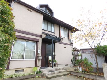 魔女の再起動恵/サロン外観