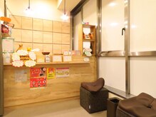 とんとん整骨院 鍼灸院 ときわ台/待合室