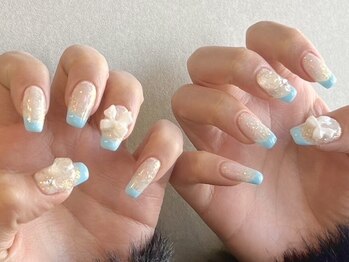 キウイ(Kiwi)の写真/チップ(1本700円～)の長さだしも対応◎指先が綺麗に見える☆モチの良さにも自信あり◎お得なクーポンも★