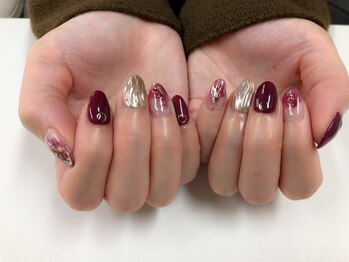 フォンテーヌブロー 野々市店(Fontaine Brow)/付け放題フリーデザインネイル