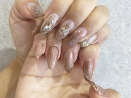 左右非対称ネイル
