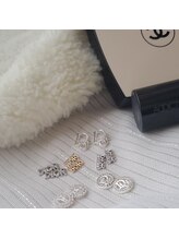 ミューフ(Miuf)/ブランドパーツ+¥500