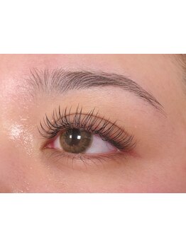 ボリュームのある目元にしたい