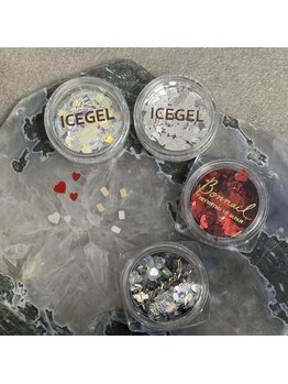 デカルコマニア(Decalcomania)/ホログラム