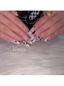 ヴィーナス(Venus)/さくらんぼネイル