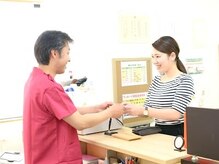 西野中央整骨院/受付・会計・次回予約