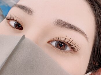 シル 江坂(Cil)/まつげパーマ×眉毛HBL