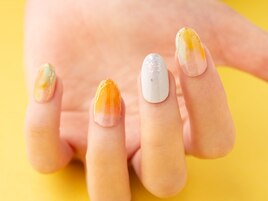 ニュアンスネイル