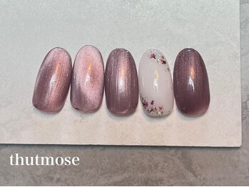 トトメス(thutmose)/フラワーネイル