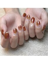 リッシュ ドゥ(RICHE deux)/クリアべっ甲ネイル