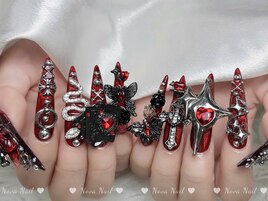 レッドゴシックネイル