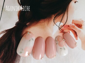 アグニークリッシェ(Agunik Riche)/【花柄ネイル】