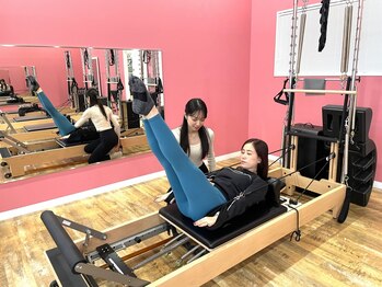 チャオフィットネスアンドピラティス アクロスモール泉北店(Ciao! Fitness&Pilates)の写真/【南大阪初！】加圧BFRトレーニング+セミパーソナルマシンピラティススタジオがアクロスモール泉北に誕生！