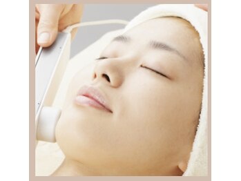 ベンザイ 梅田店(BENZAI)/リフトアップ、小顔