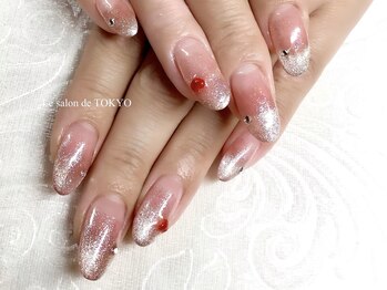 ピンクのマグネットネイル