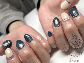 ブラン(Blanc)/綺麗めネイル