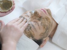 カネキ(KANEKI)/フェイシャルの施術