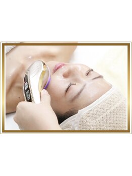 ホウレイ線・たるみ改善！予防ケア