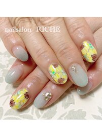 ひまわりネイル