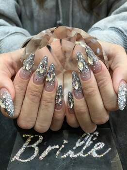エスフィーネイルサロン ブリーユ(Esfy nailsalon Brille)/キラキラネイル