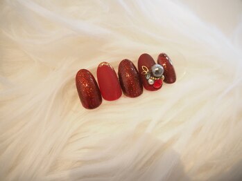 トロワ(Trois)/季節のキャンペーンネイル