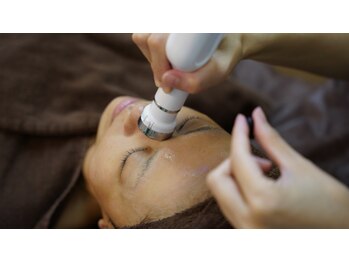 フェリス(feliz)/フェイシャルエステ[小顔]