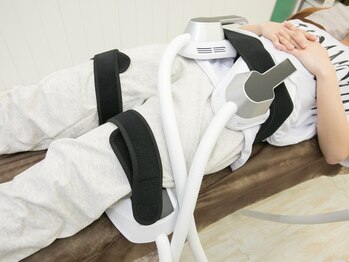 町の整体院あおたけ/電磁パルス「スピフィット」