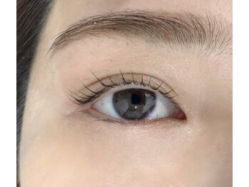 クルン(KURUN)/パリジェンヌラッシュリフト