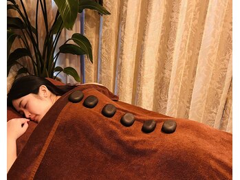 サロン ルポ(salon repos)/ホットストーン