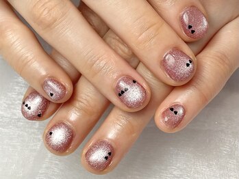ヘアーアンドネイル ルシア(Hair&Nail Lucia)/マグネット×ホログラムネイル