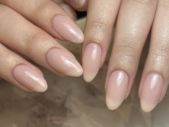 ミーア ネイル(Miiea nail)の写真/【オフ代無料で損なし！】ワンカラー・グラデ・フレンチ・フットが￥3,300☆完全個室で理想のネイルに♪