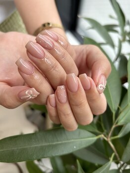 ロクサンサン(633)/ぷっくりリボンネイル