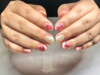 コセイ 千葉中央(kosei.)の写真/仕切りがあるから周りが気にならない♪初めての方も安心◎ミラー/マグネットを使ったデザインが大人気*