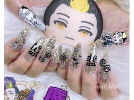 痛ネイル ゴテゴテデザイン