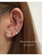 スリール(sourire)/耳ツボジュエリー