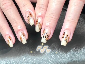 モモネイル(MOMO nail)/ニュアンスネイル