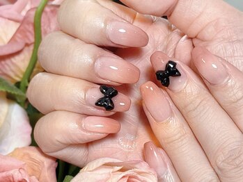 ジウェルニ(Giverny)/グラデーション×リボンネイル