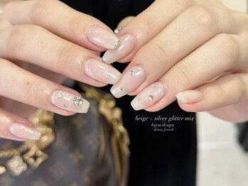 リン 恵比寿(RiN.)/ちゅるんビジューネイル akane