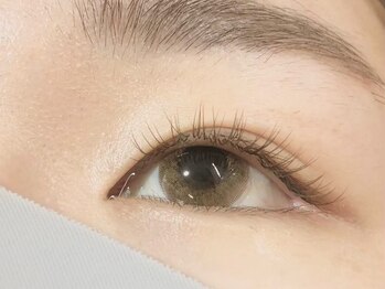 アンビューシル 錦糸町店(un beau cil)の写真/【ブラウン6色MIX可☆】大人気フラットラッシュのトレンドカラーブラウンが豊富☆[ずっとオフ無料］