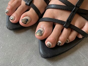 ミュースタイル(mieux style)の写真/カラー&パーツが豊富【フット１カラーorミラークーポン¥8080】ハンド＆フットの同時施術も電話予約で受付◎
