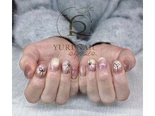 ユリナリタ(YuRi Narita)/