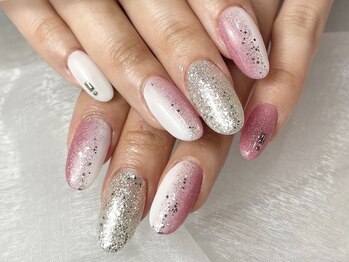 ヘアーアンドネイル ルシア(Hair&Nail Lucia)/6820円定額デザインネイル