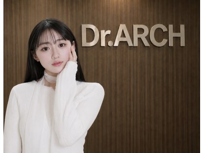 ドクターアーチ 神戸三宮 小顔矯正･整体サロン(Dr.ARCH)の写真