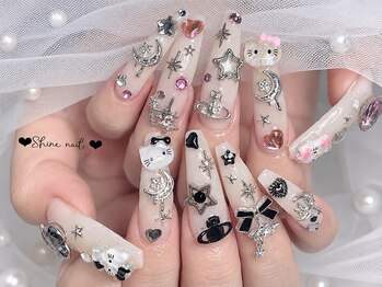 サイナネイル(Shine Nail)の写真/【多彩なデザインにあなた好みのパーツをつけ放題★】あなただけの特別なネイルデザインを作りましょう♪