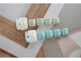 シースルーフラワーネイル